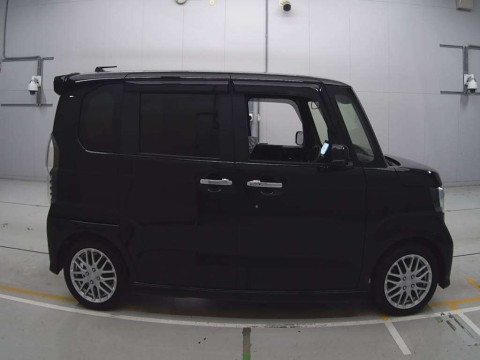 1992 Honda N-BOX CUSTOM JF3[2]