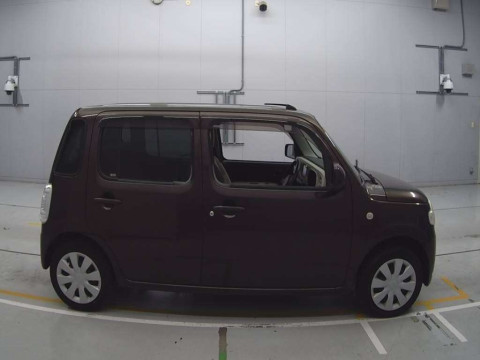 2013 Daihatsu Mira Cocoa L675S[2]