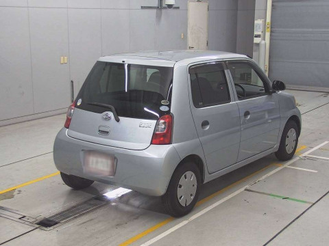 2009 Daihatsu Esse L235S[1]