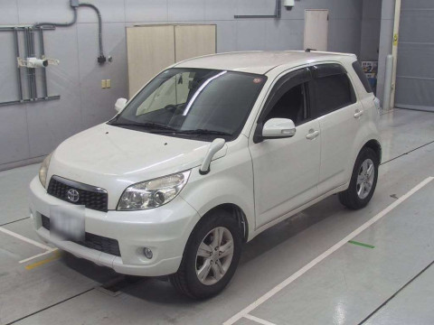 2010 Toyota Rush J200E[0]