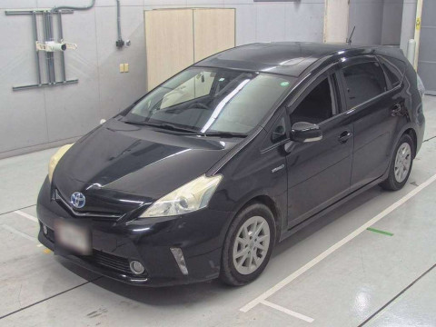 2012 Toyota Prius alpha ZVW41W[0]