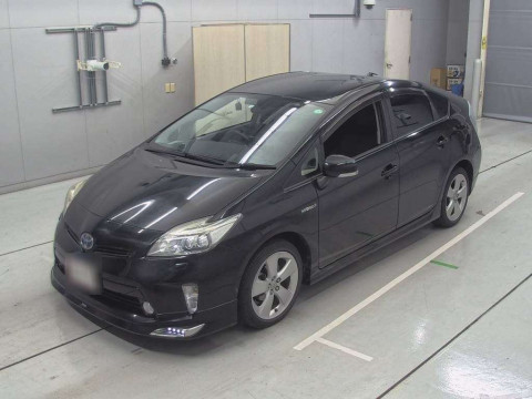 2014 Toyota Prius ZVW30[0]