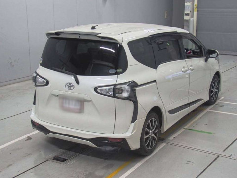 2017 Toyota Sienta NSP170G[1]