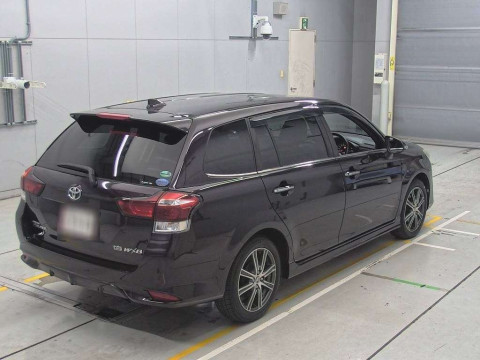 2015 Toyota Corolla Fielder NRE161G[1]