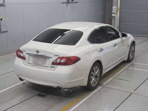 2011 Nissan Fuga Hybrid HY51[1]