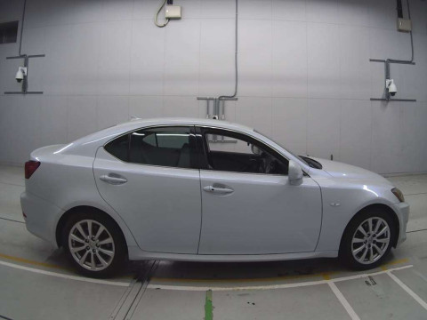 2007 Lexus IS GSE20[2]