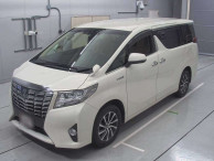 2015 Toyota Alphard Hybrid