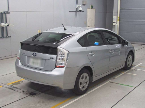 2010 Toyota Prius ZVW30[1]