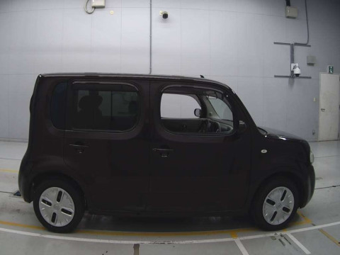 2016 Nissan Cube Z12[2]