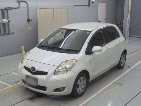 2008 Toyota Vitz SCP90[0]