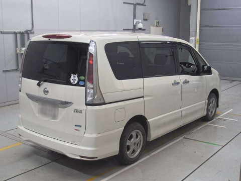 2013 Nissan Serena FNC26[1]