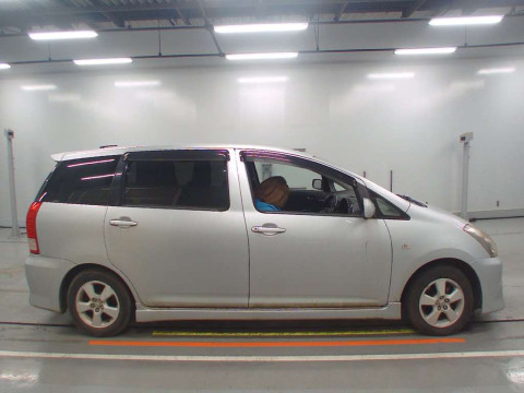 2008 Toyota Wish ZNE10G[2]