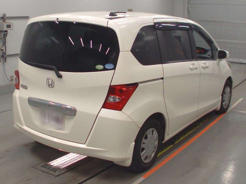 2009 Honda Freed GB3[1]