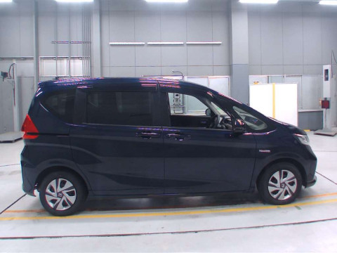 2021 Honda Freed hybrid GB7[2]