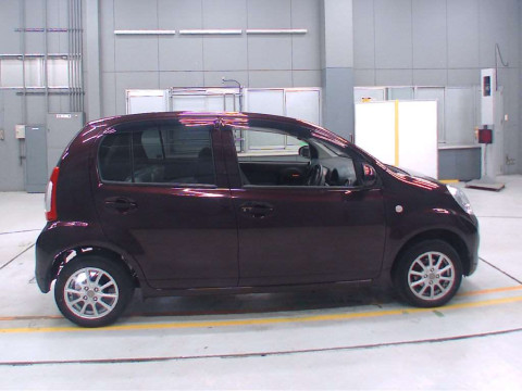 2016 Toyota Passo KGC30[2]