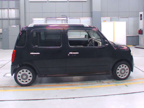 2009 Daihatsu Mira Cocoa L675S[2]