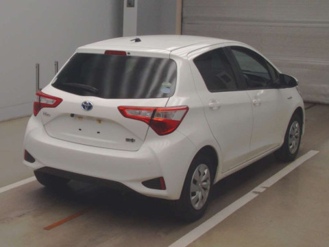 2019 Toyota Vitz NHP130[1]