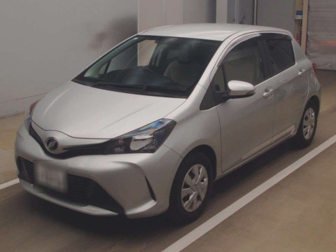 2015 Toyota Vitz NSP130[0]