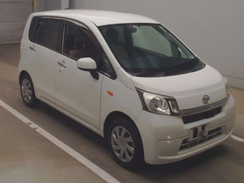 2013 Daihatsu Move LA100S[2]