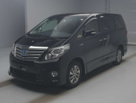 2013 Toyota Alphard Hybrid