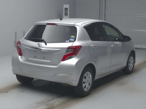 2014 Toyota Vitz NSP130[1]