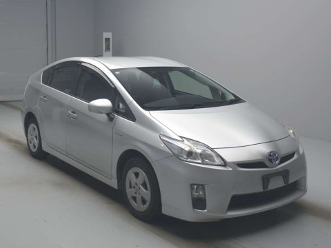 2009 Toyota Prius ZVW30[2]