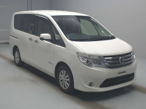 2016 Nissan Serena HC26[2]