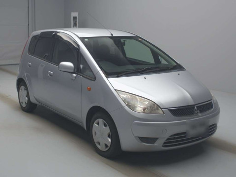 2010 Mitsubishi Colt Z21A[2]