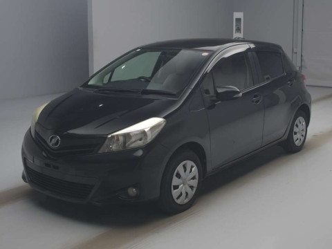 2011 Toyota Vitz NSP130[0]