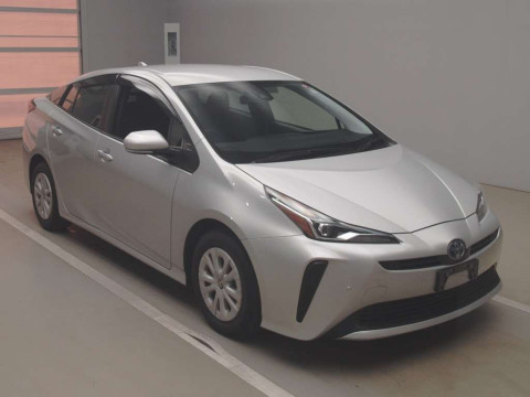 2021 Toyota Prius ZVW51[2]