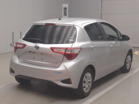 2019 Toyota Vitz NHP130[1]