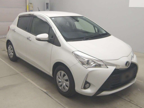 2020 Toyota Vitz KSP130[2]