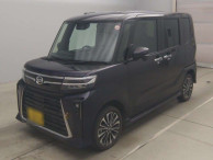 2023 Daihatsu Tanto Custom