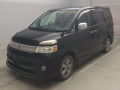 2006 Toyota Voxy