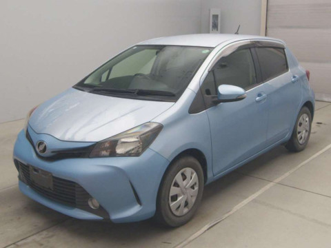 2015 Toyota Vitz NSP130[0]