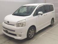 2010 Toyota Voxy