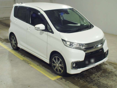 2018 Mitsubishi ek Custom B11W[2]