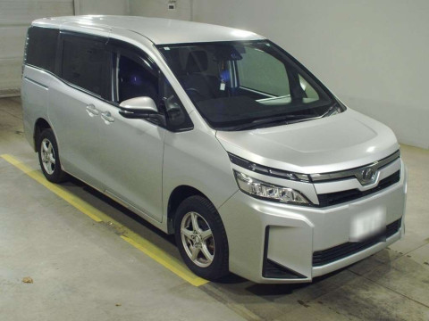 2019 Toyota Voxy ZRR85G[2]