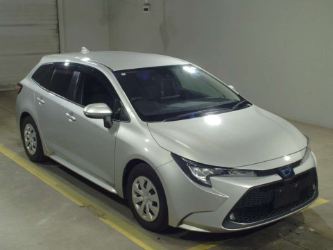 2021 Toyota Corolla Touring Wagon ZWE214W[2]