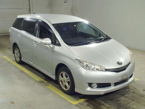 2014 Toyota Wish ZGE25G[2]