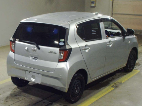 2017 Daihatsu Mira es LA360S[1]