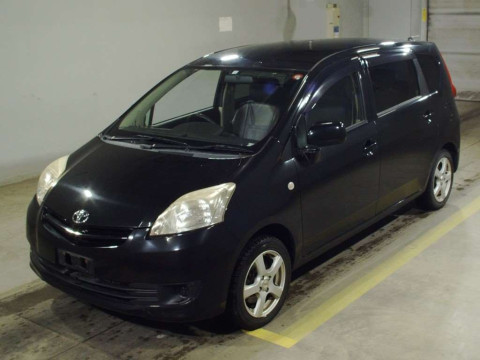 2009 Toyota Passo sette M512E[0]