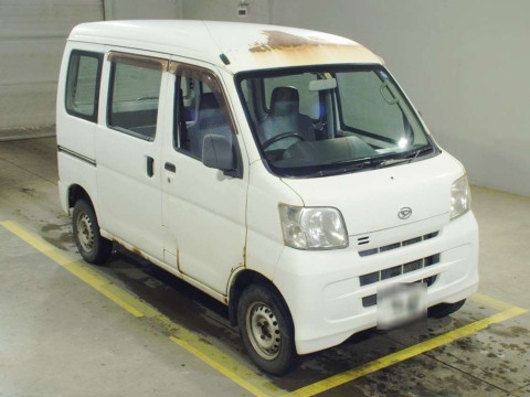 2010 Daihatsu Hijet Cargo S331V[2]