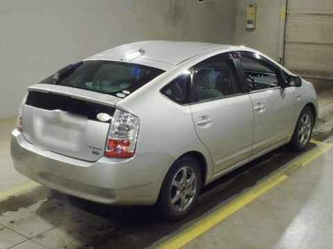 2005 Toyota Prius NHW20[1]