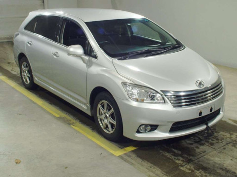 2011 Toyota Mark X Zio ANA15[2]