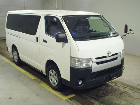 2019 Toyota Hiace Van GDH206V[2]