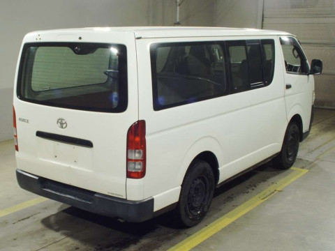 2004 Toyota Hiace Van KDH205V[1]