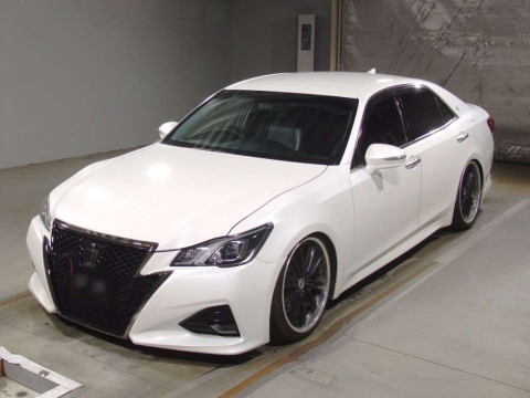 2015 Toyota Crown ARS210[0]