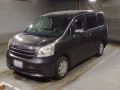 2010 Toyota Noah