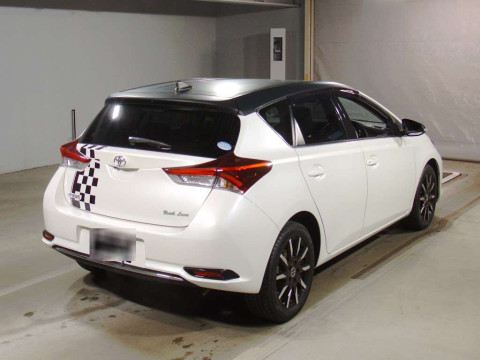 2017 Toyota Auris NZE181H[1]